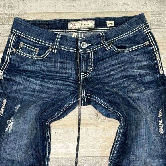Women’s BKE Distressed Sabrina Jeans - Size 29R - Picture 5 of 8